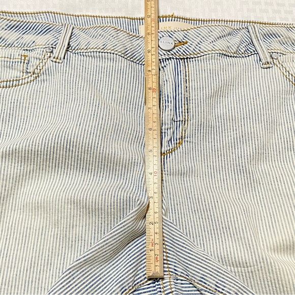 SLINK JEANS STRIPED SHORTS - Picture 10 of 10